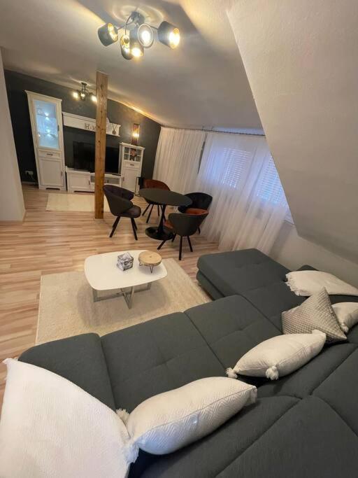 Ferienwohnung Marie 吕德斯海姆 外观 照片